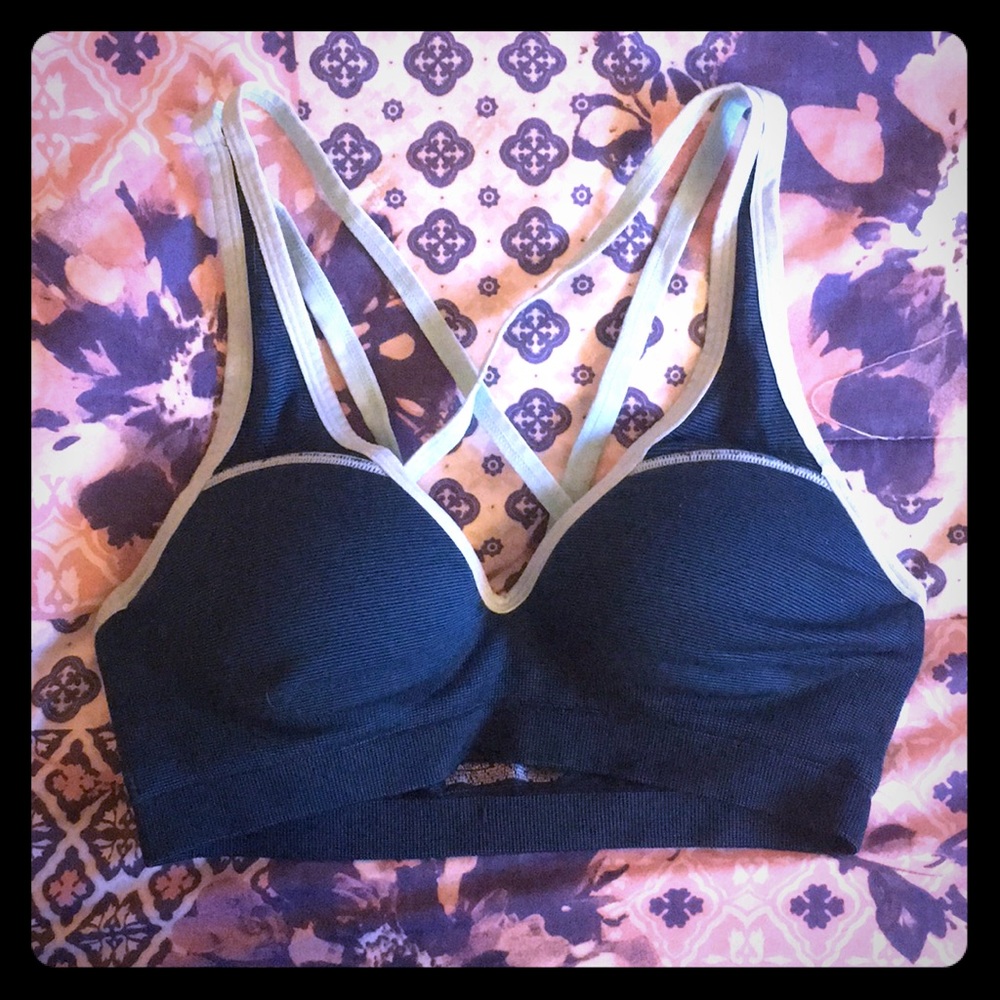 VS Pink Sports Bra